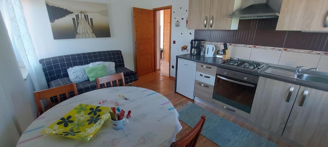 Apartment San Ližnjan Eksteriør billede