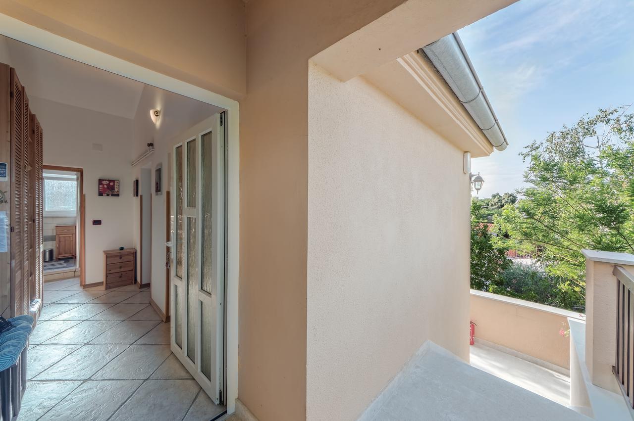 Apartment San Ližnjan Eksteriør billede