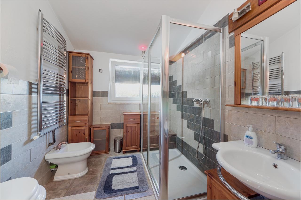Apartment San Ližnjan Eksteriør billede